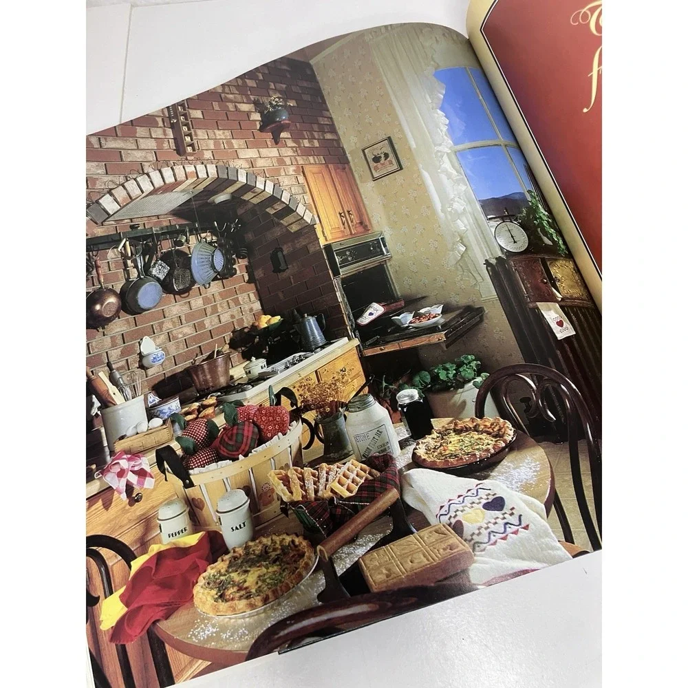 The Romance of Country Inns: A Decorating Book for Your Home - GOOD